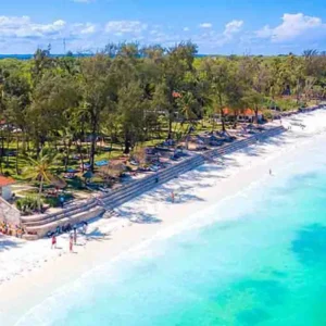 5 Days Tanzania Wildlife Safari & Zanzibar Beach Escape